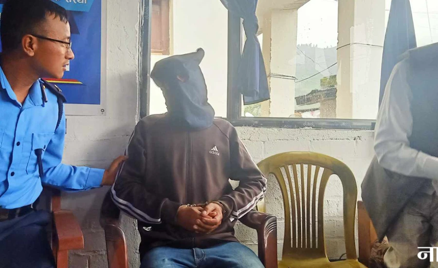 उधारो  र ऋण  नपत्याउने भएपछि गाउँमा रातभर आग्जनी