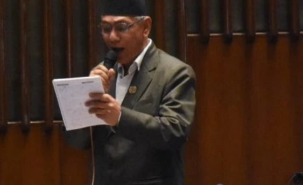 कुलमान घिसिङ्लाई तत्काल निलम्बन गर्न माग