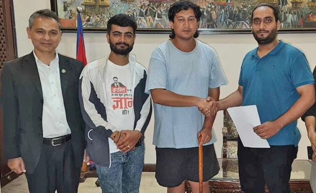 ईः र काठमाडौं महानगरबीच ४ बुँदे सहमति