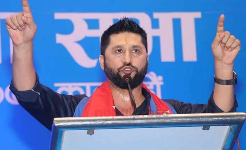 प्रतिपक्षी मोर्चा हामी सम्हाल्छौ,सबै पुराना पार्टी मिलेर सरकार बनाउनुहोस् - रवि लामिछाने