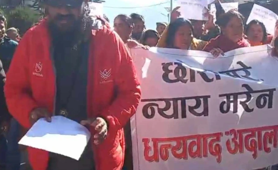 अदालतलाई धन्यवाद भन्दै रूकुम पश्चिममा फुलमाला बर्सियो