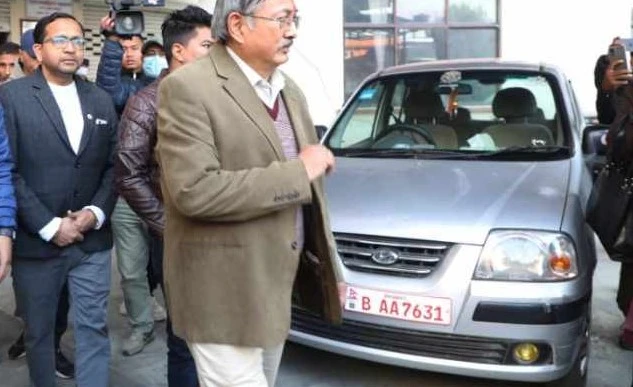 जेलबाट छुटे लगत्तै बालकृष्ण खाँड बङ्लामुखीको शरणमा