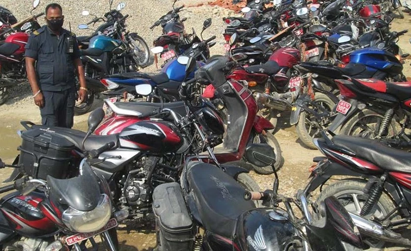 २५२ जनाको हराएका मोटरसाइकल प्रहरीले खोजेर बुझायो