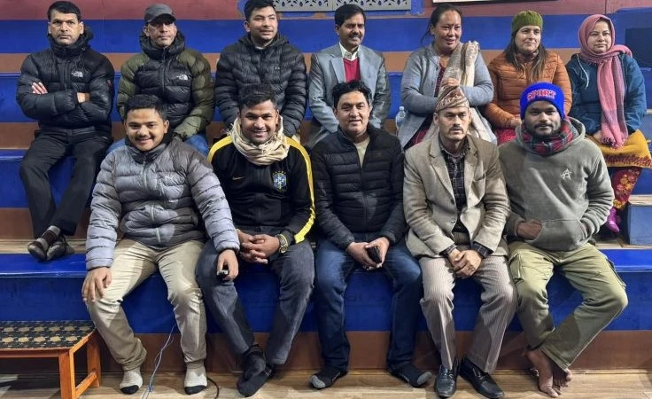 इन्द्रेणीले निकालेका  ५ जना कलाकारहरूसँग कृष्ण कँडेलको सम्झौता, शर्मिला सहमतिमा आइनन्