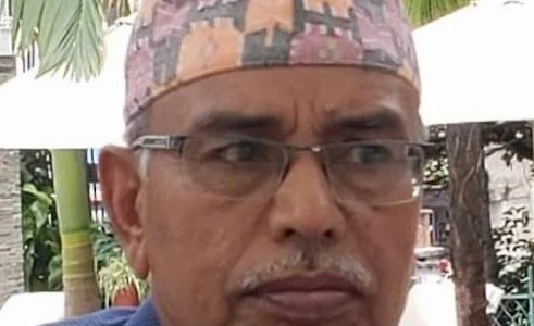 'जीवनमा ठूलो महत्त्वाकाङ्क्षा राखिन '  - साहित्यकार दिव्य गिरी 