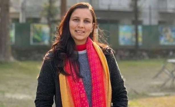 आउट ड्रेसरले संस्कृति मान्दैनन् ?