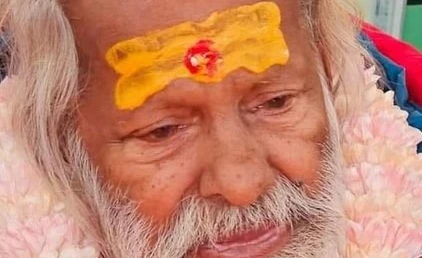 सोमनाथ गिरी उर्फ, कपिल सिंह अर्थात् पाइलट बाबा को हुन् ?