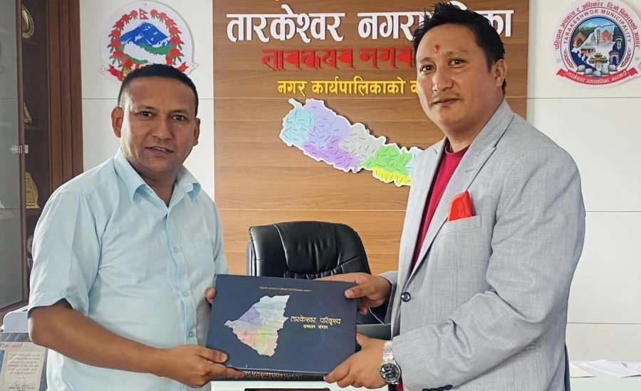 कास्ट वाच नेटवर्क र  तारकेश्वर नगरपालिकाका मेयर कृष्णहरि महर्जन बिच  जातीय छुवाछुत विभेद अन्त्य गर्ने विषयमा भेटघाट