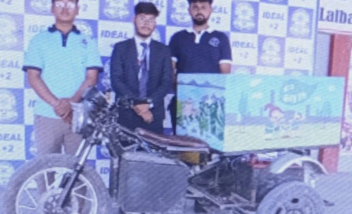 लालबन्दीका तीन छात्र मिलेर इभी ट्रयाक्टर बनाए