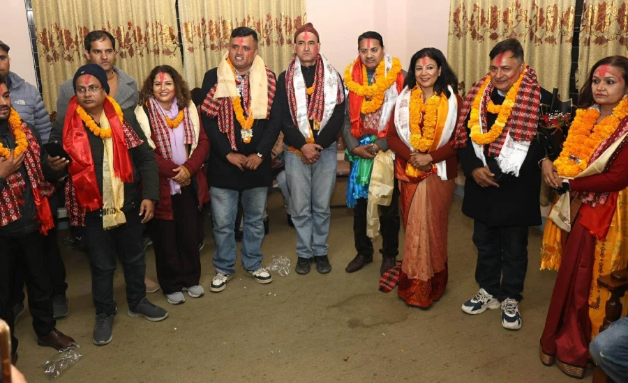 नेपाल पत्रकार महासंघको अध्यक्षमा  विजयी निर्मला शर्मासहित अन्य पदाधिकारी र सदस्यहरू