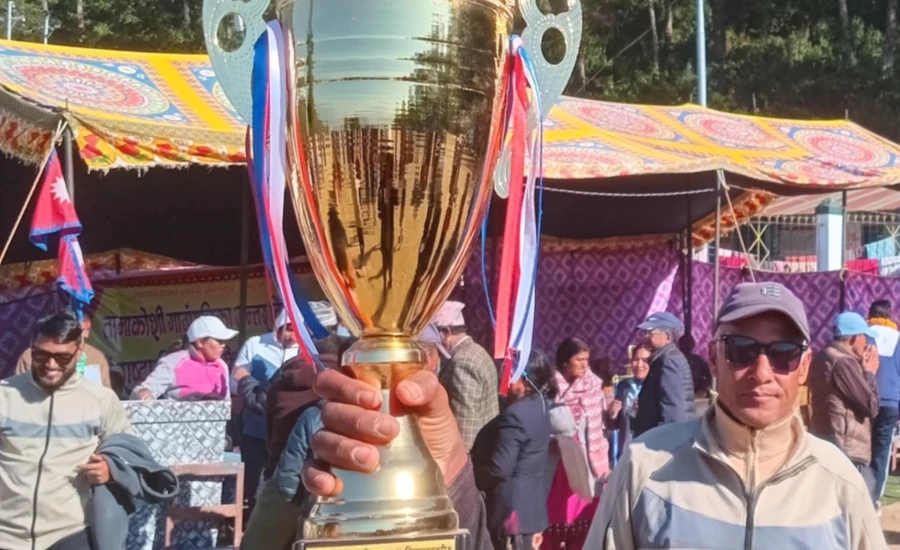 दोलखाको झुलेमा छैटौं राष्ट्रपति रनिङ्ग शिल्ड प्रतियोगिता सम्पन्न, श्री सीतापाइला माविले चुम्यो शिल्ड