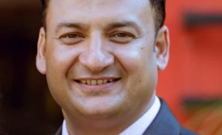 पृथ्वीनारायण शाह र दिव्य उपदेशबारे विमर्श - सञ्जीव कार्की