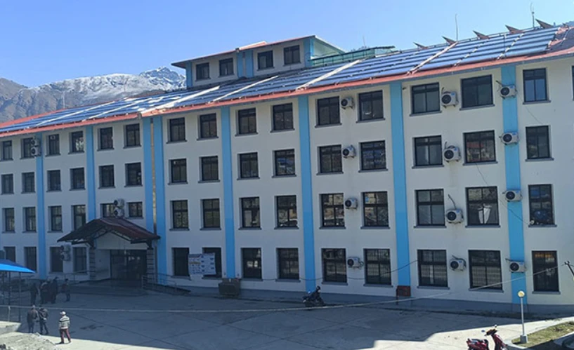 सुगम क्षेत्र छाडेर चिकित्सा शिक्षा पढ्न जुम्ला रोज्दै विद्यार्थी
