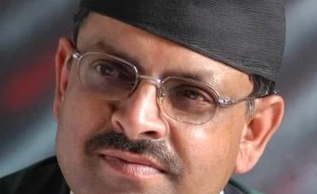 मलाई कसैले काटेर फाले भने पनि मेरा रगतका सिर्का, मासुका चोक्टा र हड्डीहरूले राजा, राजा र राजा नै भनिरहेका हुनेछन् - नरेन्द्रराज प्रसाई