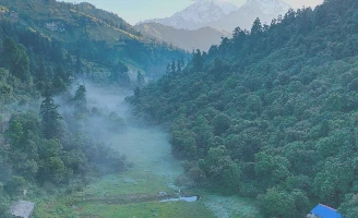 धार्मिक पर्यटनको सम्भावना बोकेको जलजला