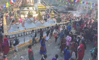 ‘पितृ’ का नाममा दीप प्रज्वलन गर्दै काब्रेको नमोबुद्ध जात्रा सम्पन्न