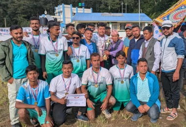  दोलखाको झुलेमा सम्पन्न वडास्तरीय भलिबलमा कालिन्चोक–८ सुनखानी विजयी